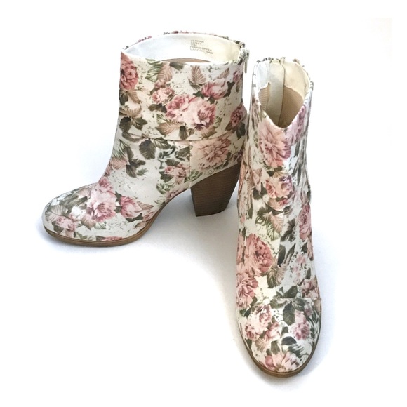 Rampage Floral Ankle Boots Vernan Heels Size 10 - Picture 2 of 9